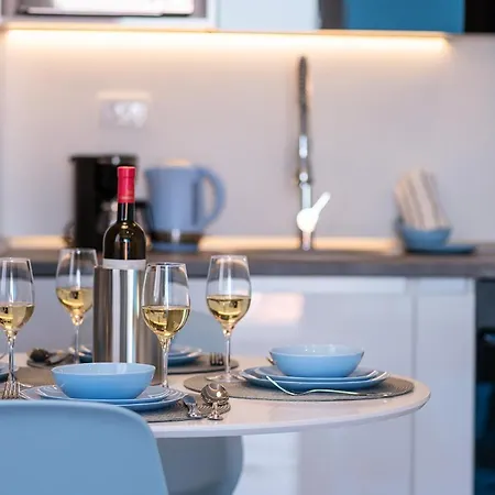 Cosmopolit Apartment *
